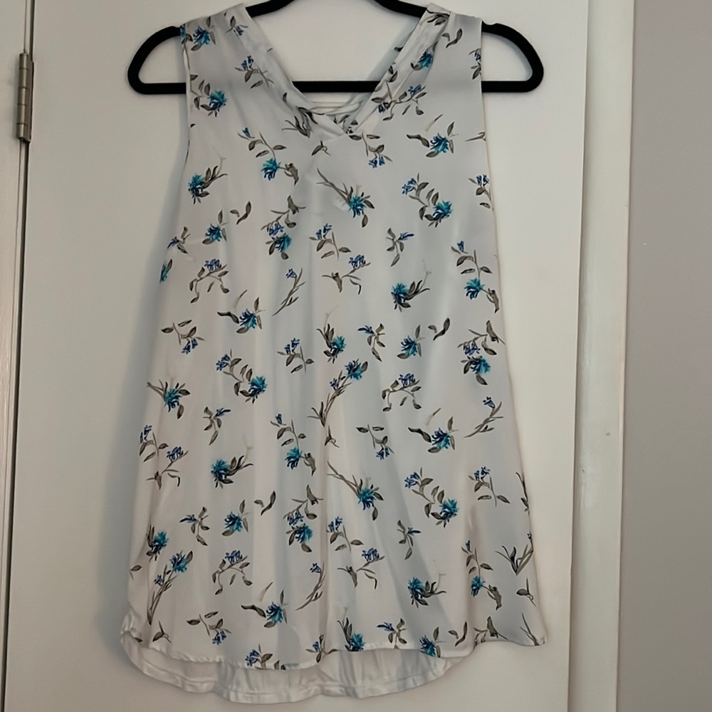 Mixed media floral sleeveless top with lace up back